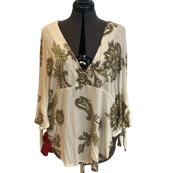Free People Maui Wowie Palm Print Shirt Size S Surplice Neckline Poncho Sleeves - Picture 5 of 14